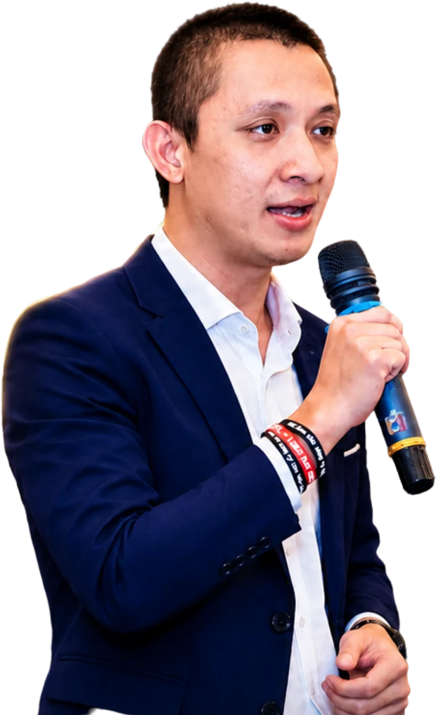Hoàng Huynh, Bác Sĩ Doanh Nghiệp